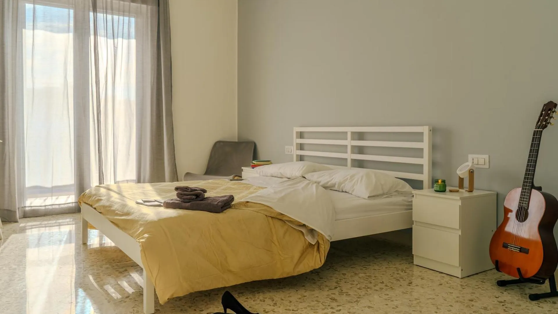 Domus-Pulchra Appartement Bari 0*,