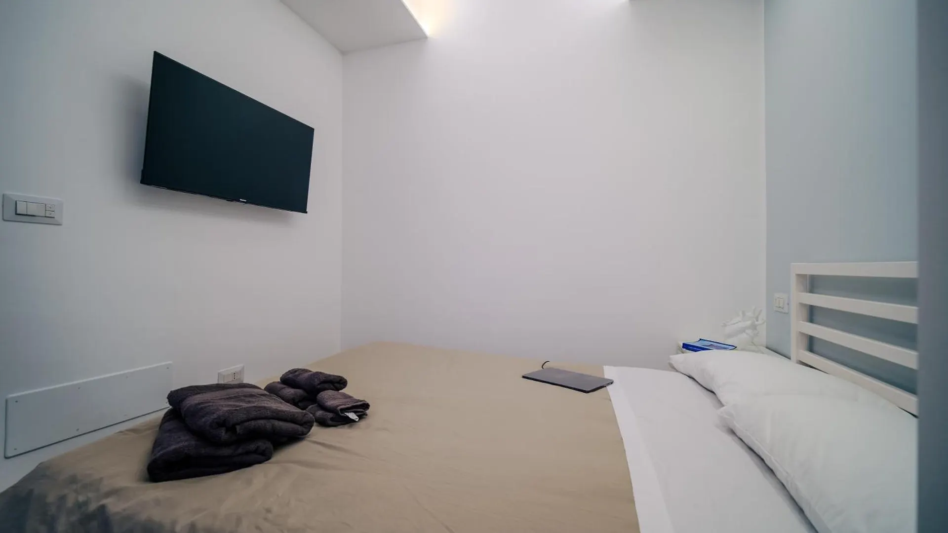 Domus-Pulchra Apartment Bari