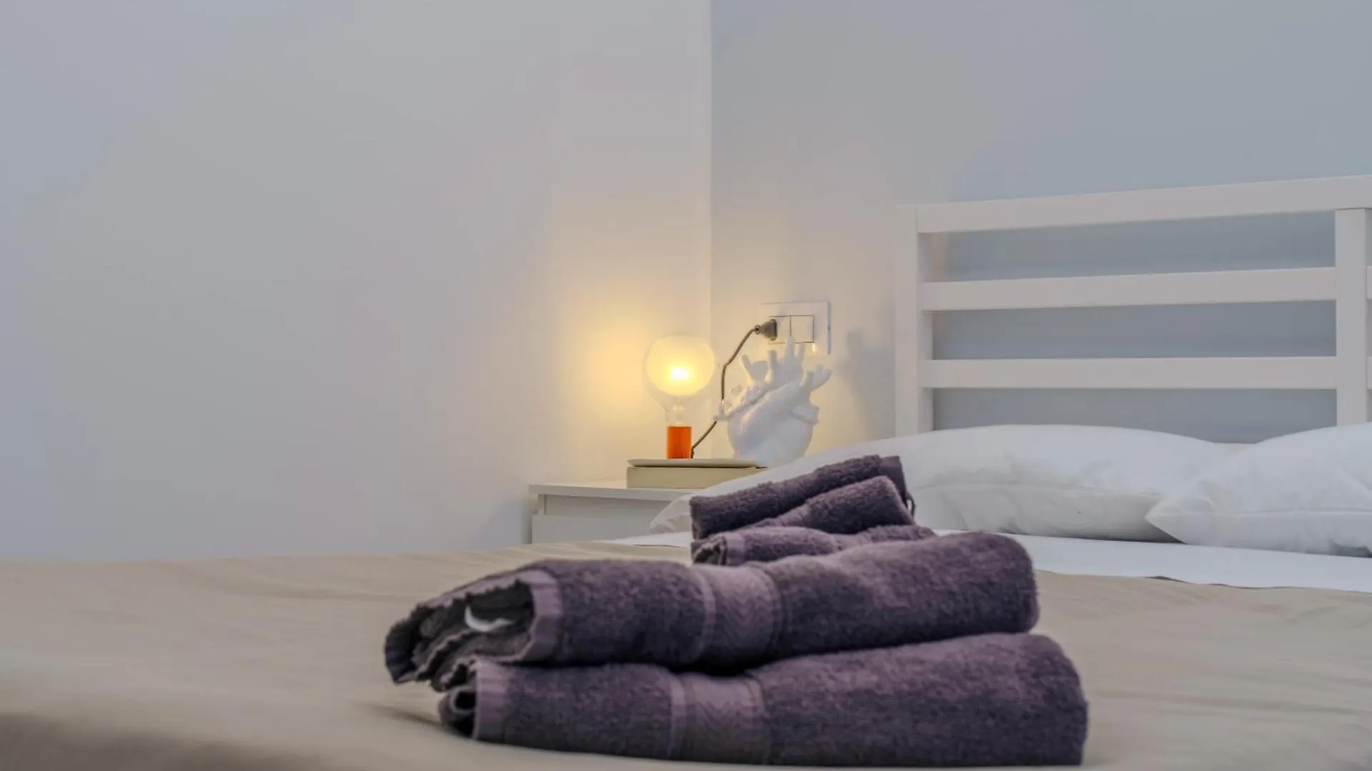 Domus-Pulchra Apartment Bari