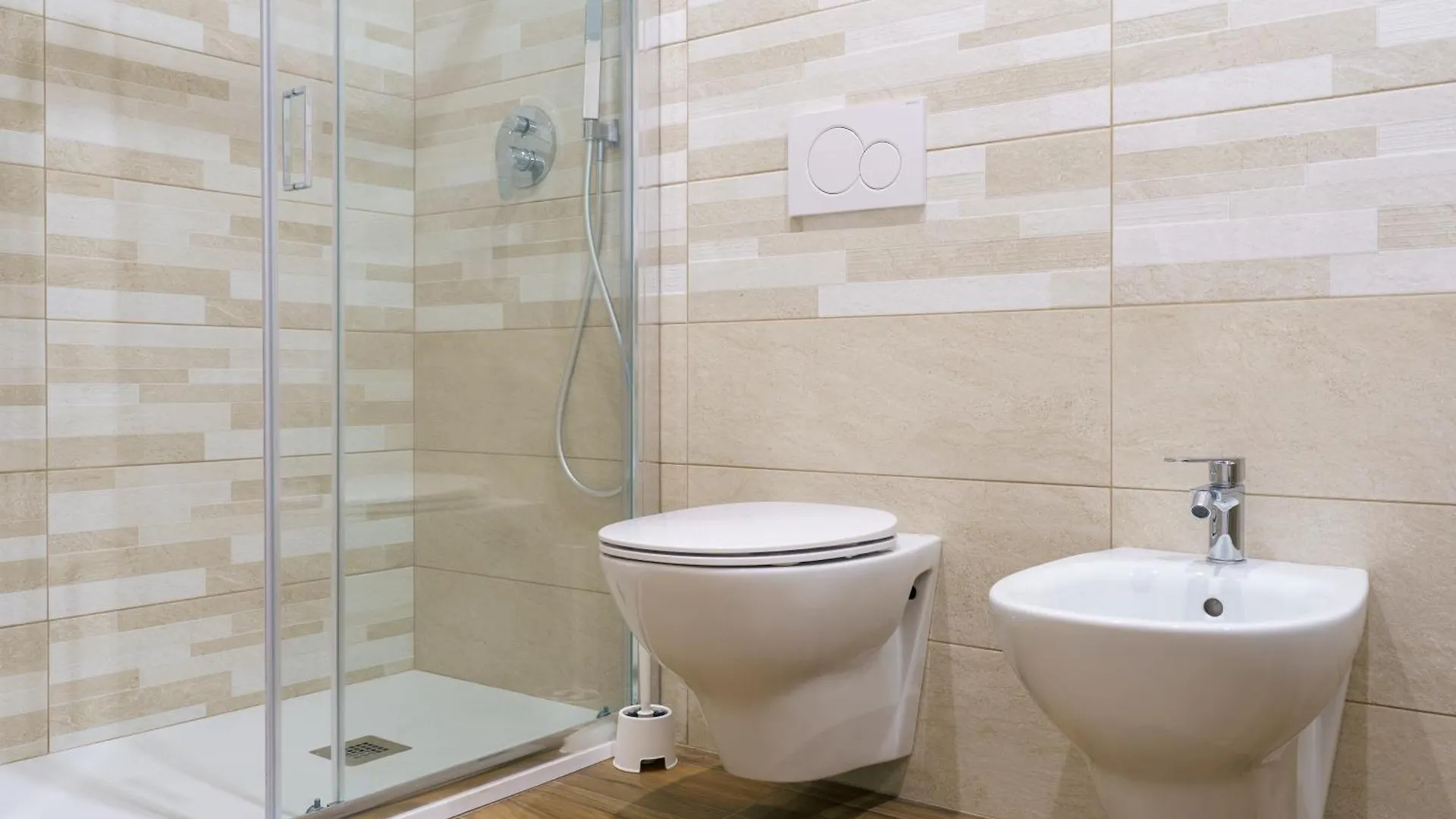 Domus-Pulchra Apartment Bari 0*,  Italy