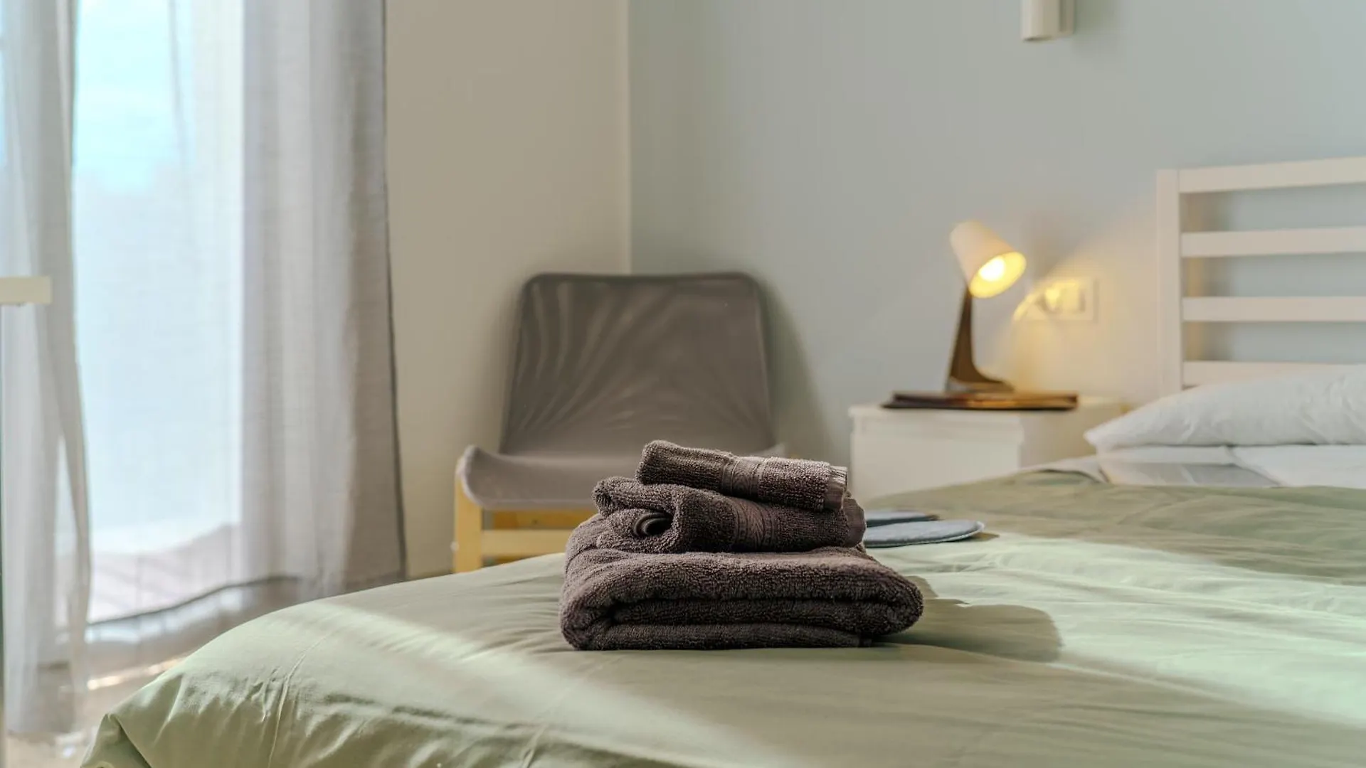 Domus-Pulchra Apartment Bari 0*,  Italy